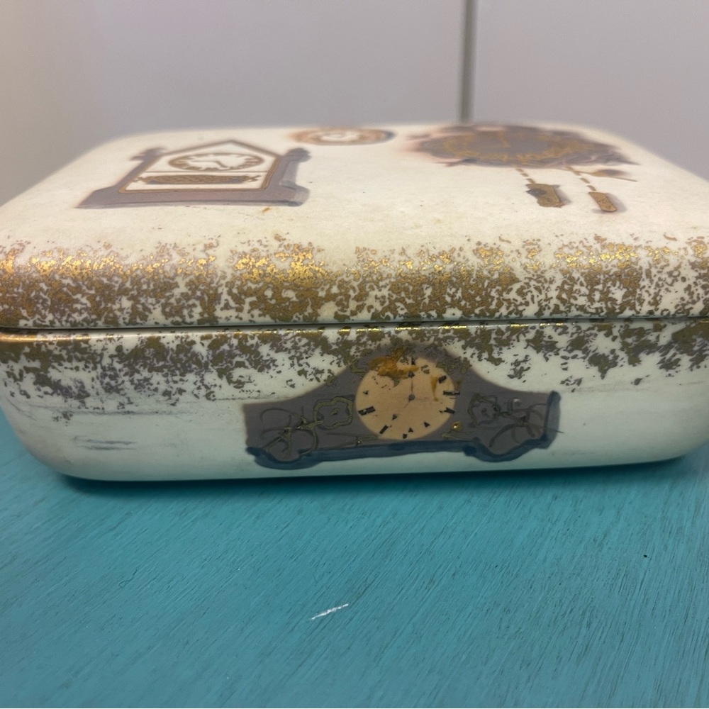 Jewelry box with clock design